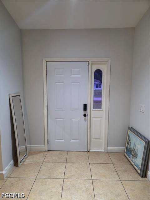 1025 Iris St E, Lehigh Acres FL - photo 15 of 41