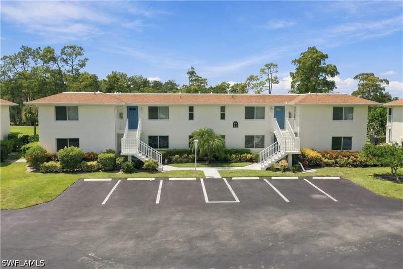 2 bedroom Condominium at 416 Teryl Rd 2363, Glades Country Club, Naples — photo 2