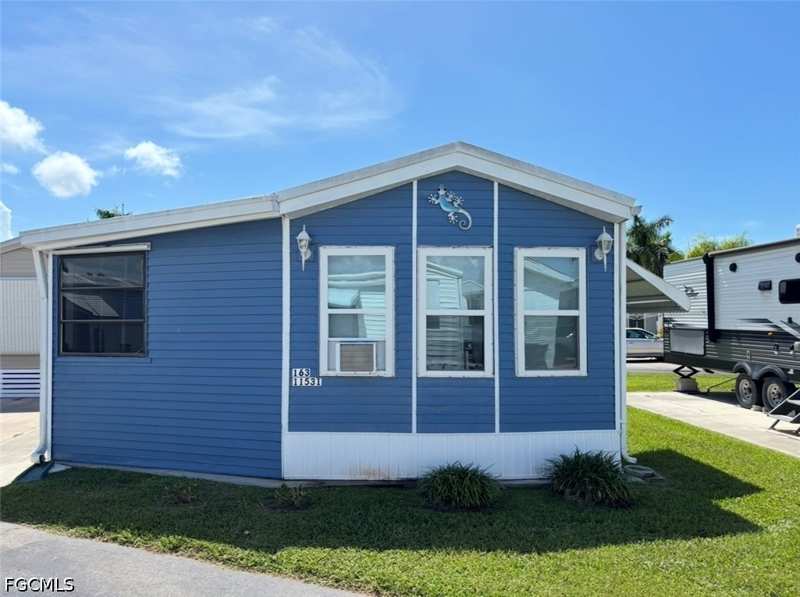 1 bedroom ManufacturedHome at 11531 Valleyview Dr 163, Holiday Condo Inc, Fort Myers — photo 1