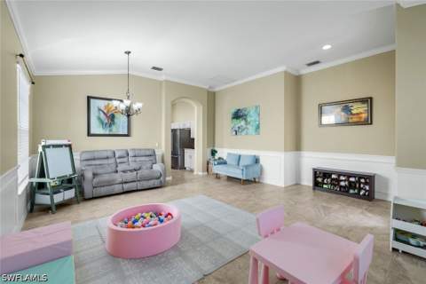 2095 Sagebrush Cir, Naples FL - photo 16 of 35