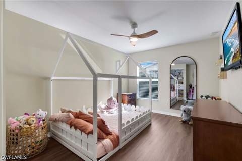 2095 Sagebrush Cir, Naples FL - photo 19 of 35