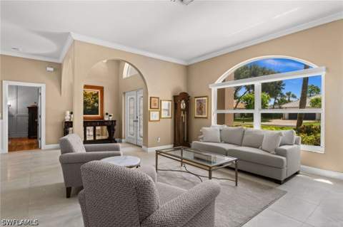 2127 Imperial Cir, Naples FL - photo 7 of 34