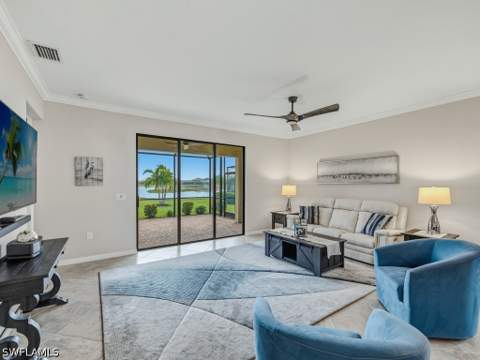 1482 Santiago Cir, Naples FL - photo 8 of 48