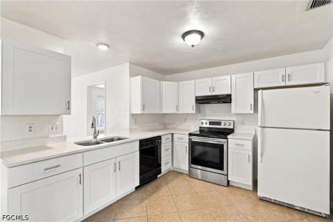 7402 Sea Island Rd, Fort Myers FL - photo 8 of 38