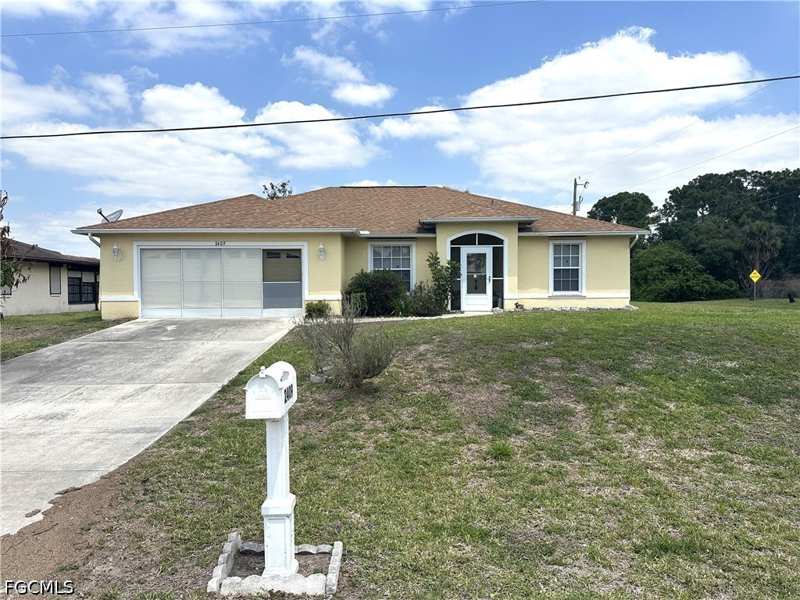 3 bedroom SingleFamilyResidence at 2409 Del Ray Pl, Lakewood Terrace, Lehigh Acres — photo 1