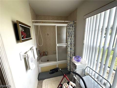 2409 Del Ray Pl, Lehigh Acres FL - photo 19 of 36