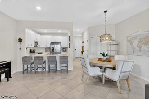 2821 Citrus St, Naples FL - photo 8 of 35