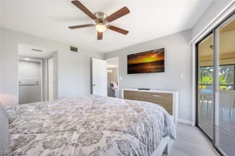 7220 Coventry Ct 210, Naples FL - photo 15 of 31