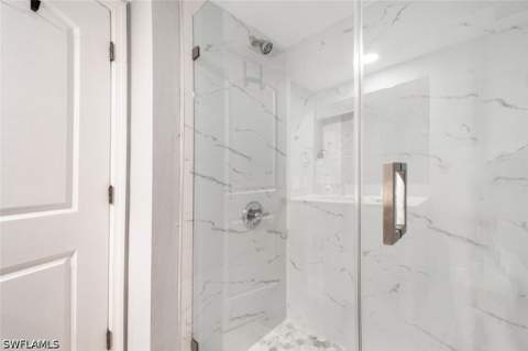 7220 Coventry Ct 210, Naples FL - photo 20 of 31
