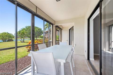 7220 Coventry Ct 210, Naples FL - photo 23 of 31