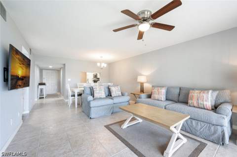 7220 Coventry Ct 210, Naples FL - photo 6 of 31