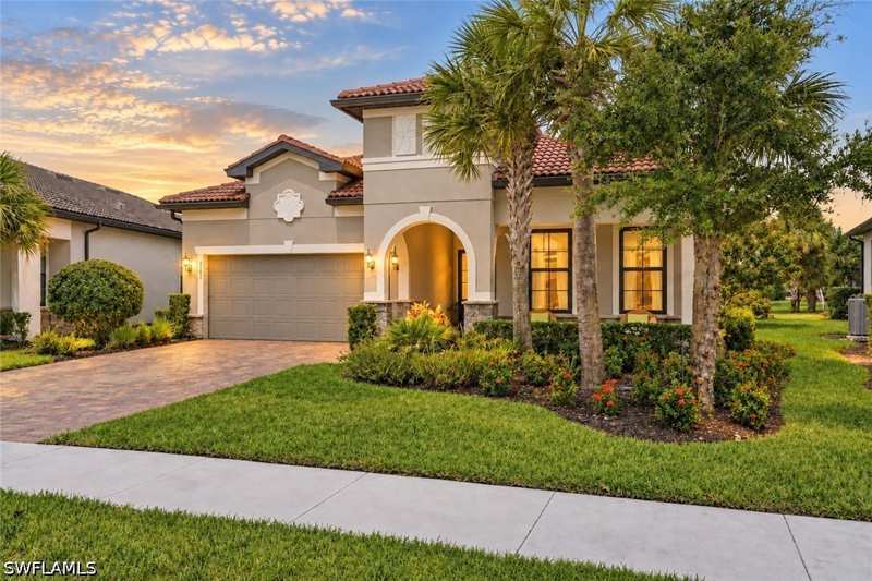 2 bedroom SingleFamilyResidence at 8881 Horned Lark Dr, Greyhawk At Golf Club Of The Everglades, Naples — photo 1