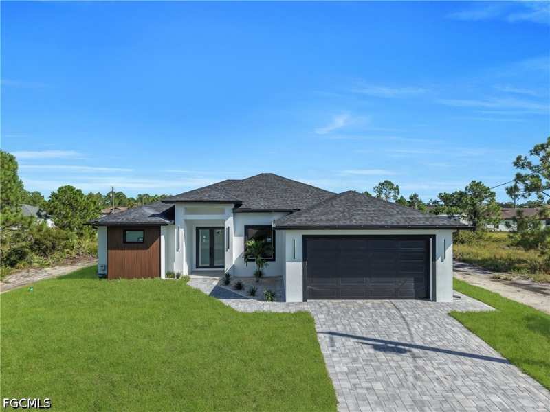 3 bedroom SingleFamilyResidence at 2810 42nd St W, Lehigh Acres, Lehigh Acres — photo 1