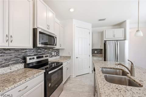 28347 Captiva Shell Loop, Bonita Springs FL - photo 11 of 57