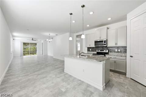 28347 Captiva Shell Loop, Bonita Springs FL - photo 7 of 57