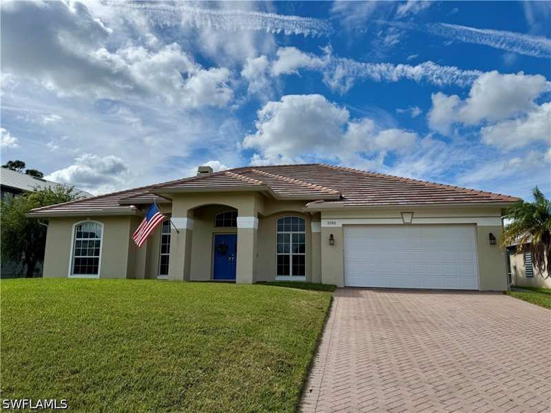 4 bedroom SingleFamilyResidence at 15301 Sam Snead Ln, Riverbend, North Fort Myers — photo 1