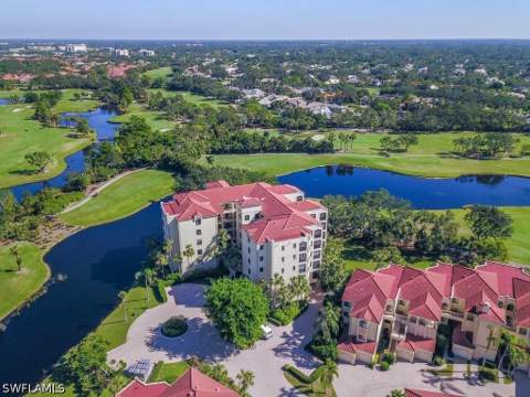 7040 Pelican Bay Blvd D302, Naples FL - photo 14 of 17