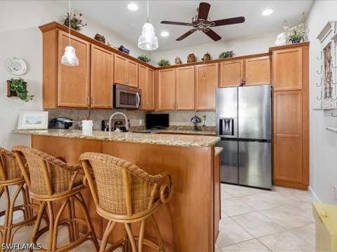 8647 Genova Ct, Naples FL - photo 14 of 44