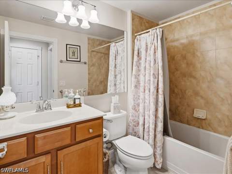 8647 Genova Ct, Naples FL - photo 20 of 44