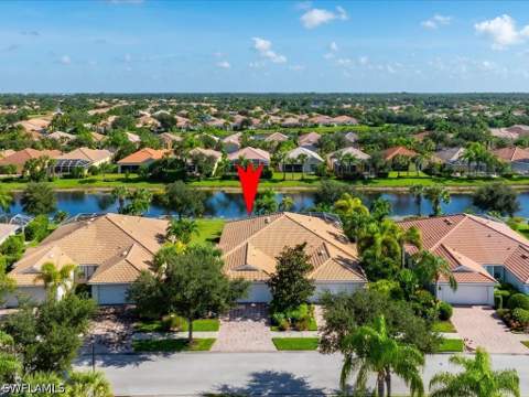 8647 Genova Ct, Naples FL - photo 23 of 44