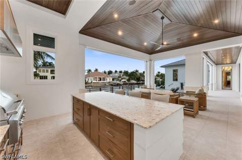 1935 5th St S, Naples FL - photo 10 of 41