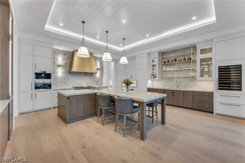 1935 5th St S, Naples FL - photo 13 of 41