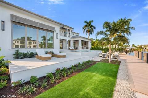 1935 5th St S, Naples FL - photo 6 of 41