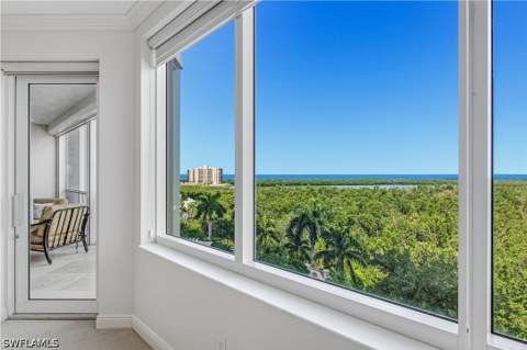 275 Indies Way 605, Naples FL - photo 21 of 32