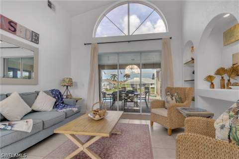 530 Century Dr, Marco Island FL - photo 7 of 44