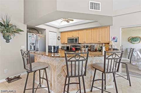 870 Collier Ct 406, Marco Island FL - photo 17 of 24