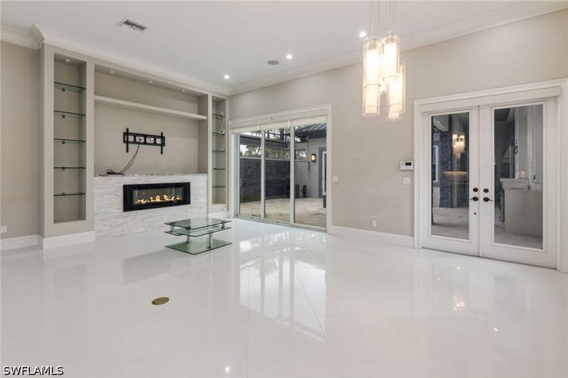 3 bedroom SingleFamilyResidence at 3585 33rd Ave NE, Golden Gate Estates, Naples — photo 4