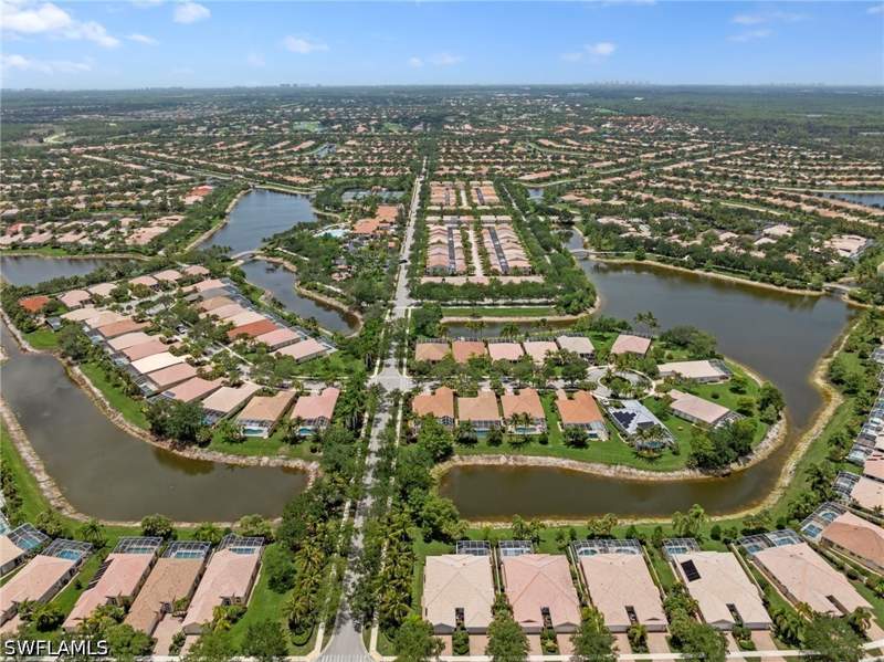 4 bedroom SingleFamilyResidence at 28287 Koi Way, Village Walk Of Bonita Springs, Bonita Springs — photo 2