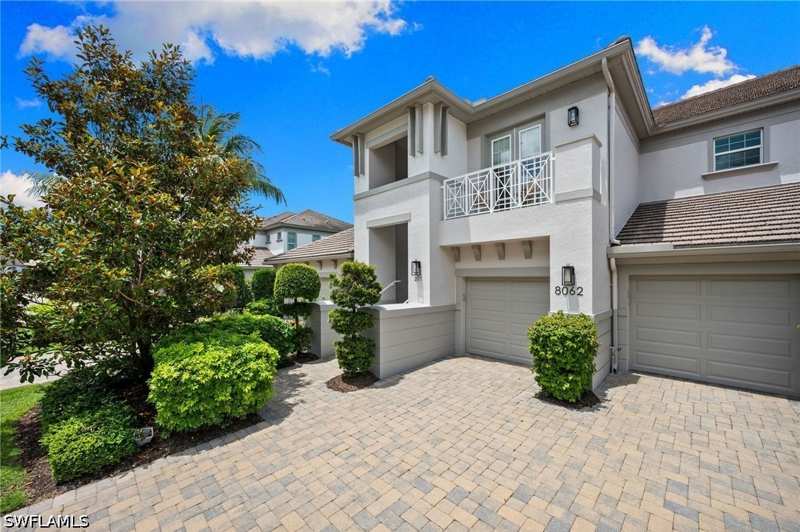 3 bedroom Condominium at 8062 Signature Club Cir 201, Signature Club, Naples — photo 1