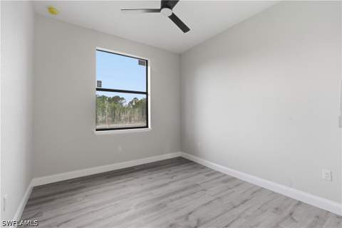923 Milwaukee Blvd, Lehigh Acres FL - photo 16 of 34