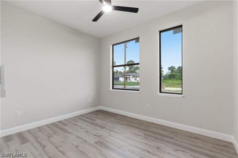 923 Milwaukee Blvd, Lehigh Acres FL - photo 17 of 34