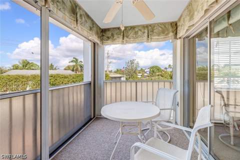 5 High Point Cir W 211, Naples FL - photo 21 of 44
