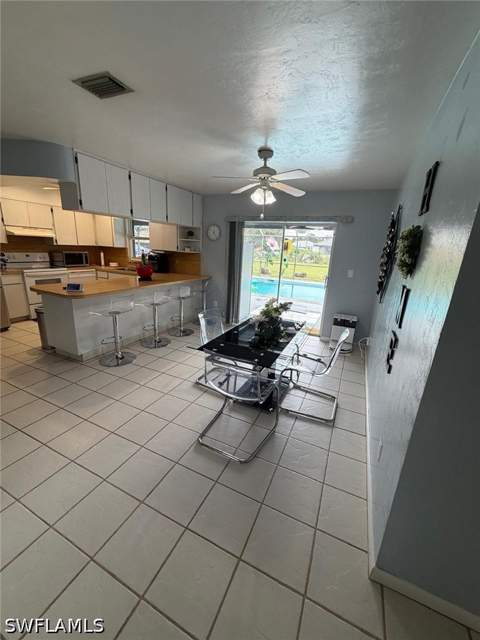 704 Cleveland Ave, Lehigh Acres FL - photo 9 of 48