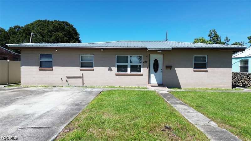 3 bedroom SingleFamilyResidence at 427 W Haiti Ave, General Plan Of Clewiston, Clewiston — photo 1