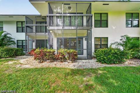 35 Greenbrier St 6-104, Marco Island FL - photo 14 of 19