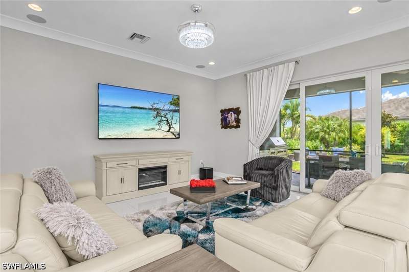 3 bedroom SingleFamilyResidence at 11878 Gardenia Ave, Valencia Trails, Naples — photo 5