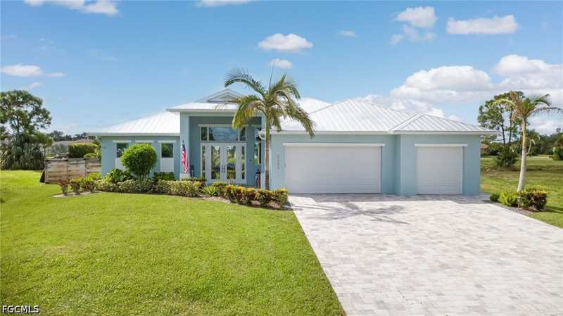 3 bedroom SingleFamilyResidence at 2602 NW 20th Ter, Cape Coral, Cape Coral — photo 1