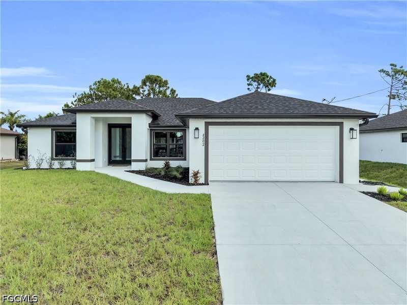 3 bedroom SingleFamilyResidence at 4202 14th St SW, Lehigh Acres, Lehigh Acres — photo 1