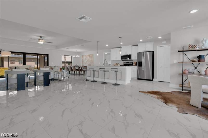 3 bedroom SingleFamilyResidence at 4202 14th St SW, Lehigh Acres, Lehigh Acres — photo 5