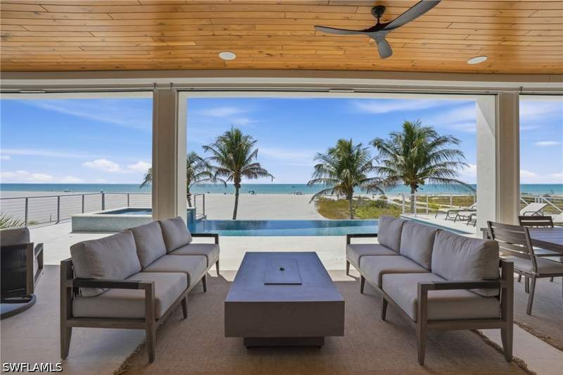 4 bedroom SingleFamilyResidence at 6120 Court St, Flamingo Park, Fort Myers Beach — photo 2