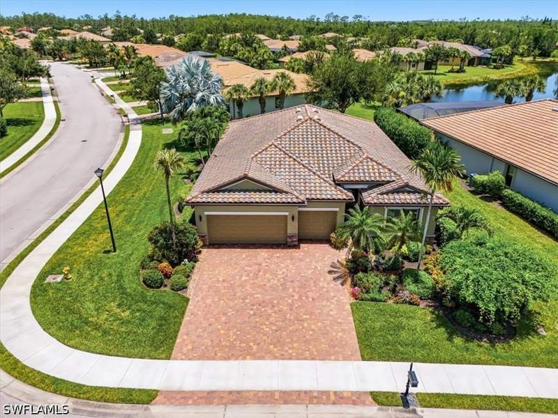 4 bedroom SingleFamilyResidence at 20503 Black Tree Ln, Preserve At Corkscrew, Estero — photo 2