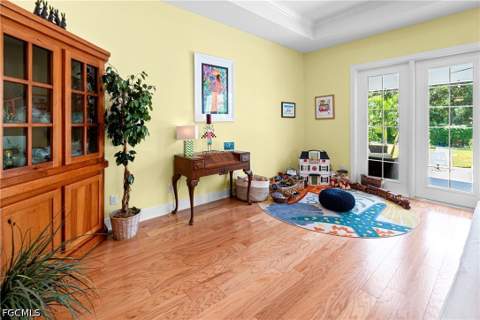 1530 Poinciana Ave, Fort Myers FL - photo 12 of 49