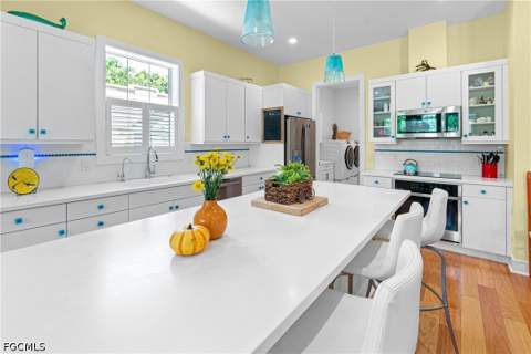 1530 Poinciana Ave, Fort Myers FL - photo 17 of 49