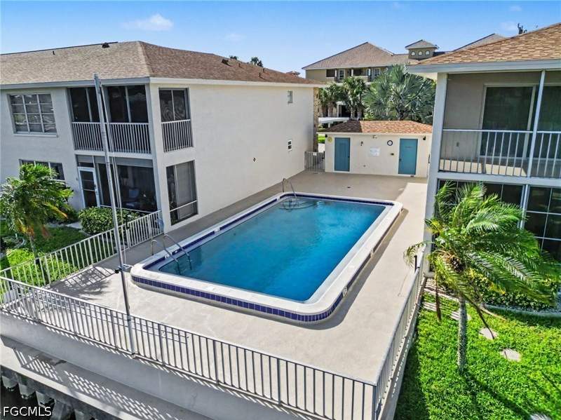 3 bedroom Condominium at 1705 Beach Pkwy 206, Beach Villa Condo, Cape Coral — photo 4