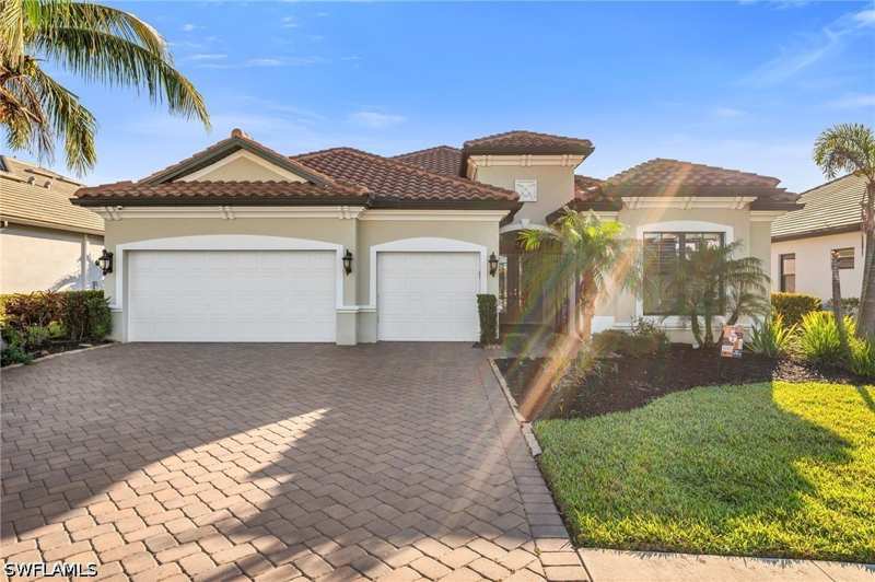 3 bedroom SingleFamilyResidence at 2324 Grenadines Way, Lamorada, Naples — photo 1