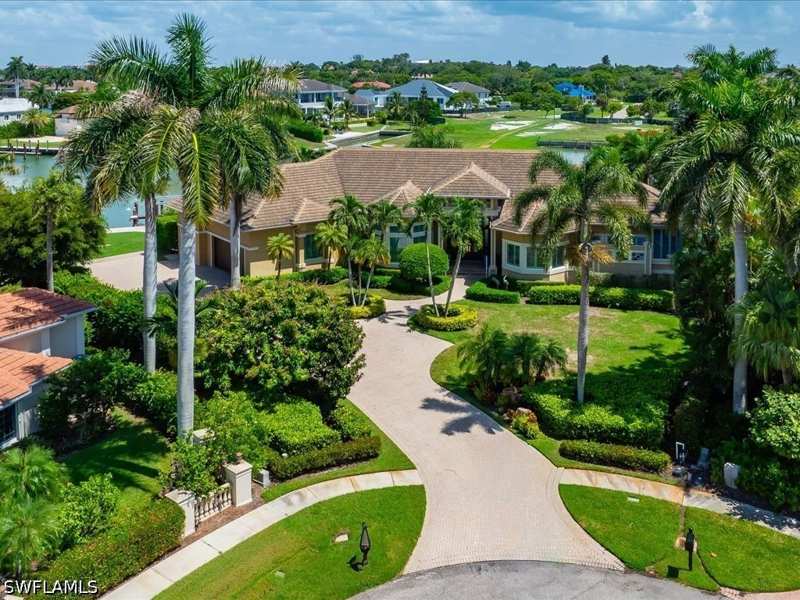 3 bedroom SingleFamilyResidence at 1680 Heights Ct, Estates, Marco Island — photo 1